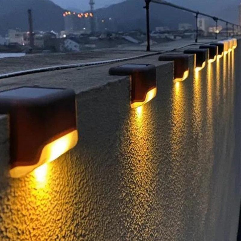 Luminária Led Solar - Swanlights - Ilumine Exteriores e Jardins